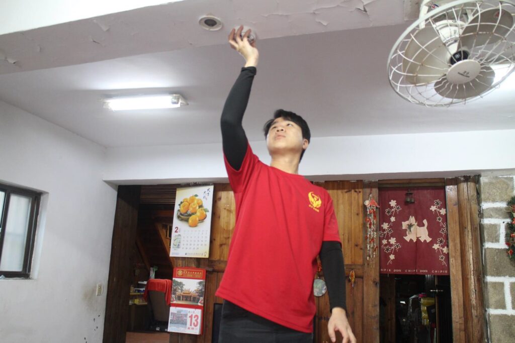 炊事不慎防火宣導海報